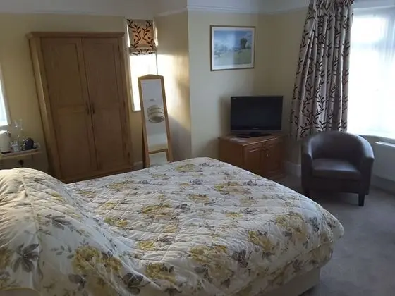Tek Büyük Yataklı Oda (Brockenhurst Room)