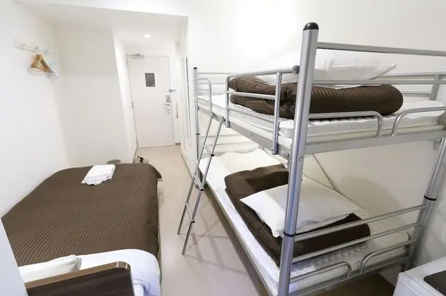 Economy Üç Kişilik Oda, Sigara İçilmez, Ortak Banyo (1 bunk bed&1single)