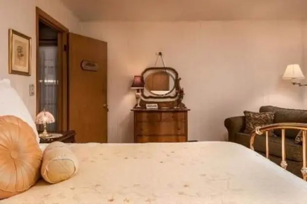 Oda, Özel Banyo (Aunt Geraldine's Room)