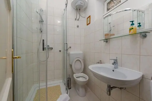 Villa, Sigara İçilebilir