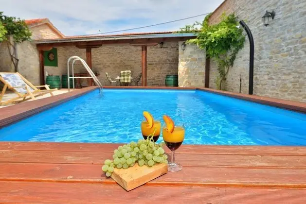 Villa, Sigara İçilebilir