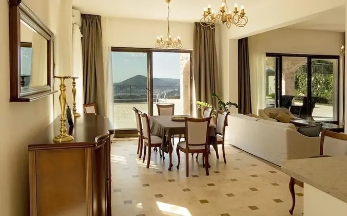 Luxury Villa, 3 Yatak Odası, Kişiye Özel Havuzlu, Deniz Manzaralı