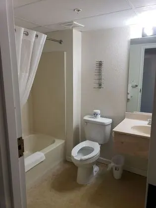 Standard Stüdyo, 1 En Büyük (King) Boy Yatak, Havuz Manzaralı
