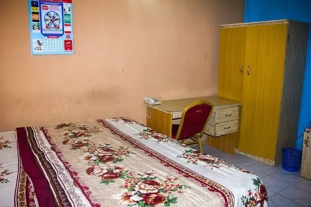 Standard Tek Büyük Yataklı Oda