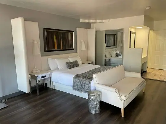 Deluxe Tek Kişilik Oda