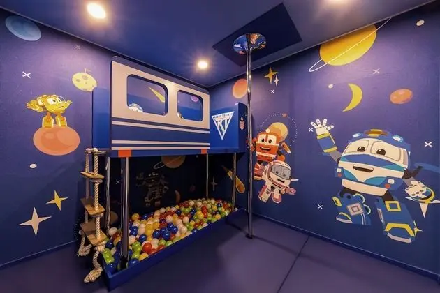 [Golf Village] Robot Trains
