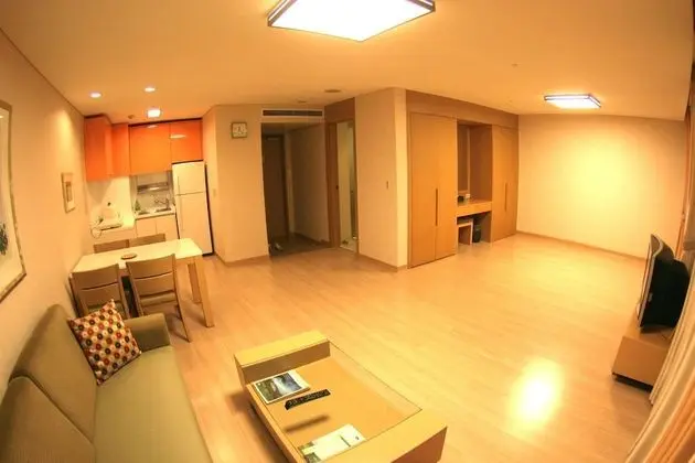 Standard Stüdyo (Randomly assigned Ondol or Bed Room)