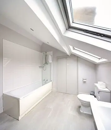 Ev, 6 Yatak Odası (The Farmhouse Southwing)