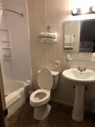 Standard Oda, 1 Büyük (Queen) Boy Yatak