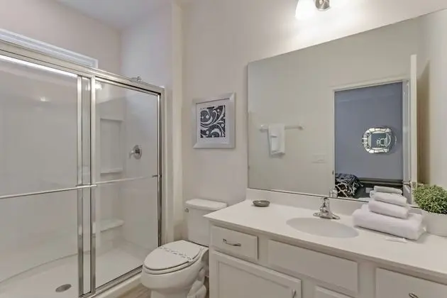 Villa (5410OAKG)