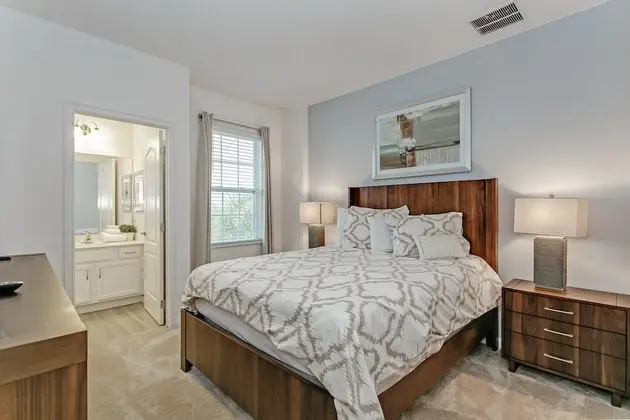 Villa (5410OAKG)