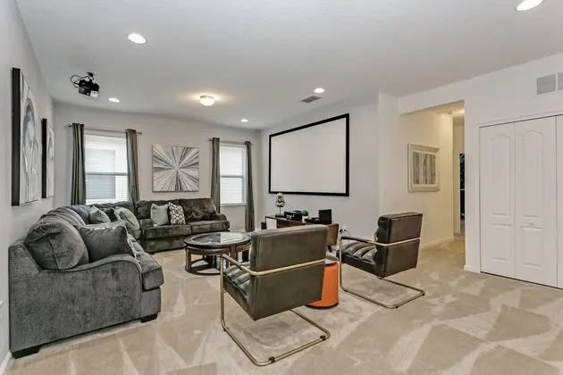 Villa (5410OAKG)