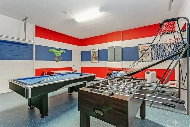 Villa (5410OAKG)