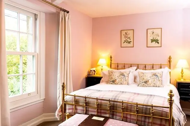 Luxury Tek Büyük Yataklı Oda, Banyolu/Duşlu (Bath and Shower)