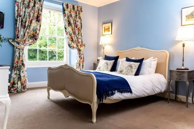 Tek Büyük Yataklı Oda, Banyolu/Duşlu