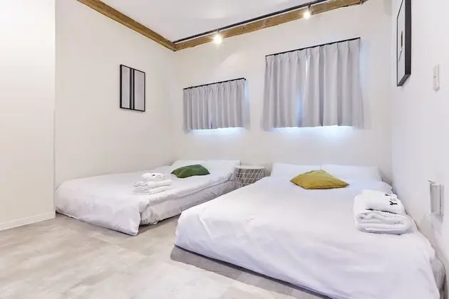 Dört Kişilik Oda, Ortak Banyo