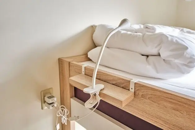 Ortak Ranzalı Oda, Ortak Banyo (Women Only)