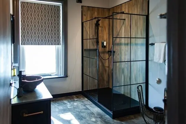 Tek Büyük Yataklı Oda, Banyolu/Duşlu (Room 2 King Ground Gloor)