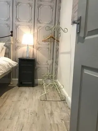 Apart Daire, 1 En Büyük (King) Boy Yatak
