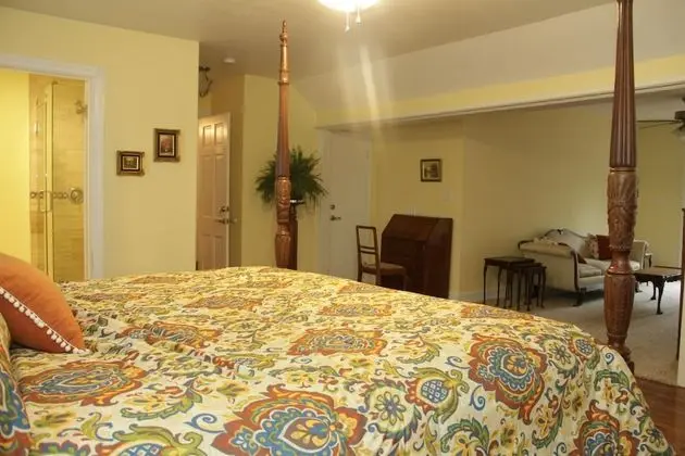 Honeymoon Oda, Sigara İçilmez, Bahçe Manzaralı