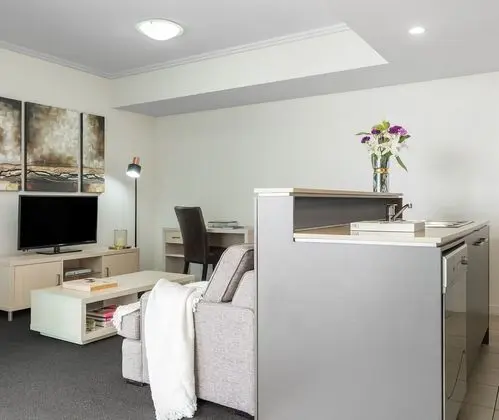 Apart Daire, 1 Yatak Odası, Nehir Manzaralı