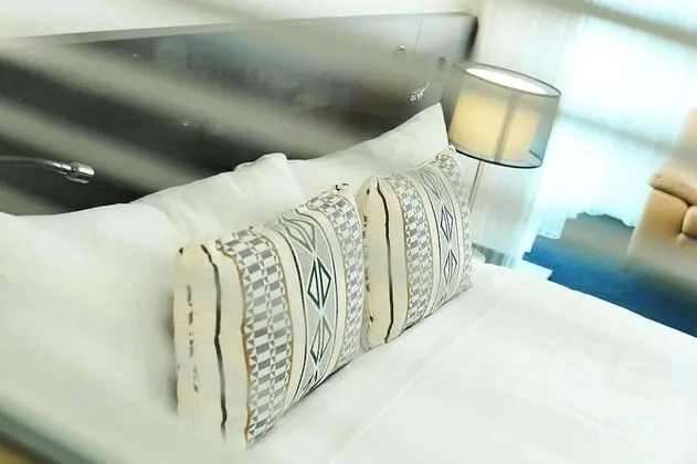 Stüdyo (No Housekeeping)