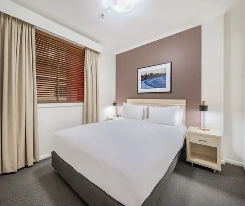 Apart Daire, 2 Yatak Odası, Şehir Manzaralı (Split Level, No Housekeeping)