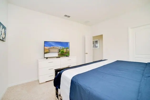 Villa (8028OAKSHA)