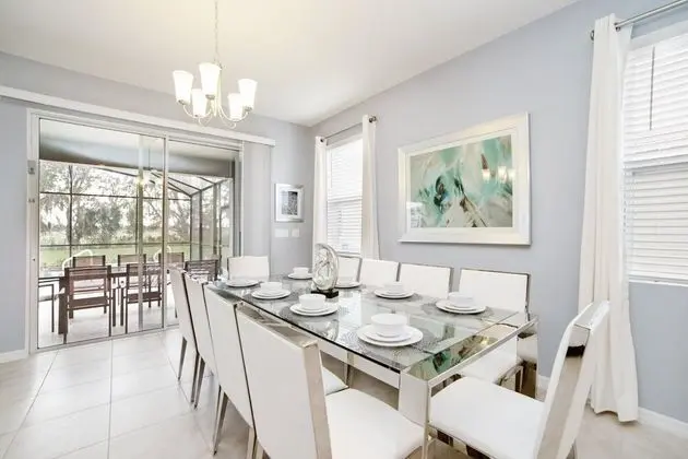 Villa (8028OAKSHA)