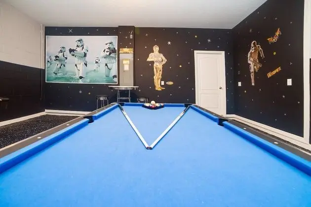 Villa (8028OAKSHA)