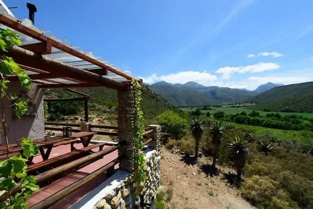 Chenin Blanc Cottage Room 1