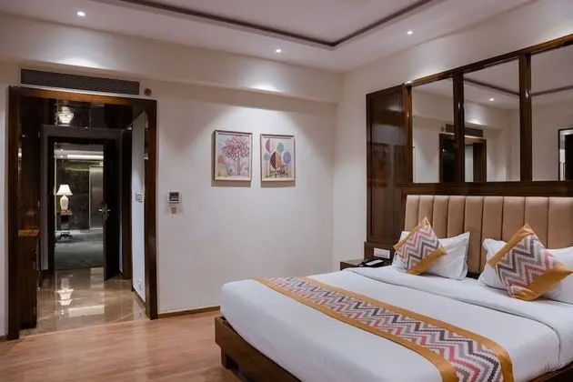 Deluxe Tek Büyük Yataklı Oda, 1 Yatak Odası, Şehir Manzaralı