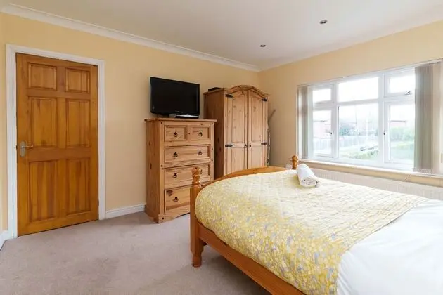 Superior Ev, Özel Banyo (4 Bed)