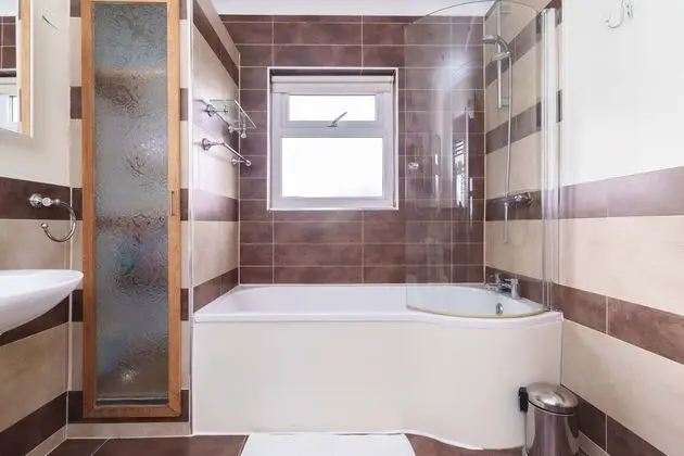 Superior Ev, Özel Banyo (4 Bed)