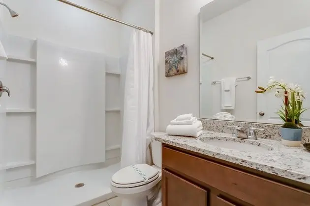Villa (7036OAKWOOD)