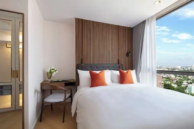 One Bedroom Deluxe King