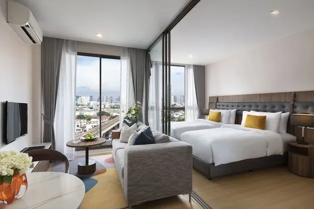One Bedroom Executive Twin