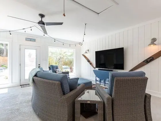 Ev, Birden Çok Yatak, Havuz Kullanımı, Havuz Manzaralı