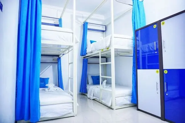 Family Dormitory Shared Bathroom
