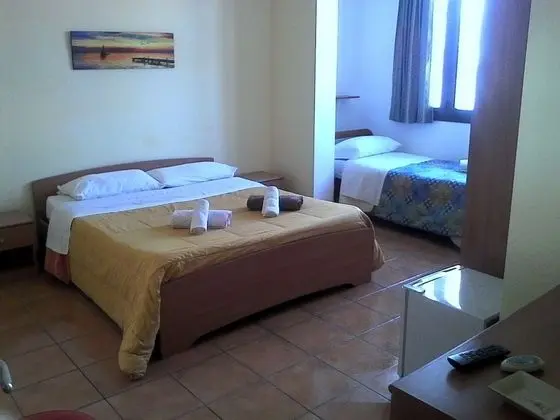 Tek Büyük Yataklı Oda