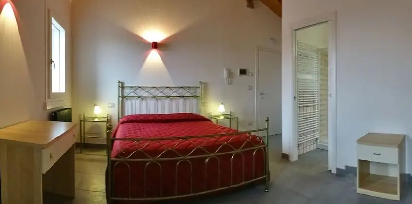 Panoramic Tek Büyük Yataklı Oda