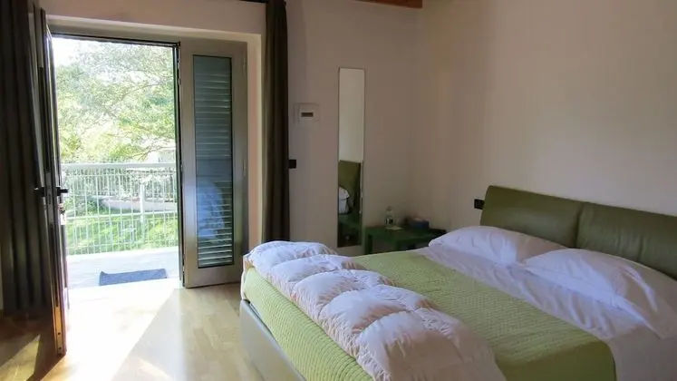 Comfort Tek Büyük veya İki Ayrı Yataklı Oda