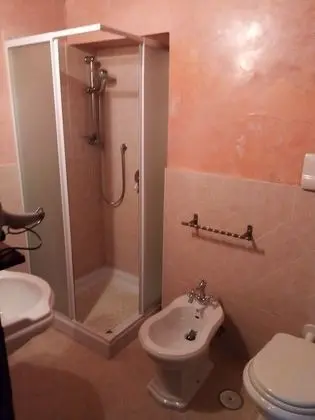 Tek Büyük Yataklı Oda, Tepe Manzaralı