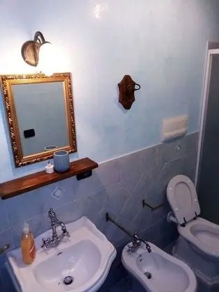 Üç Kişilik Oda, Tepe Manzaralı