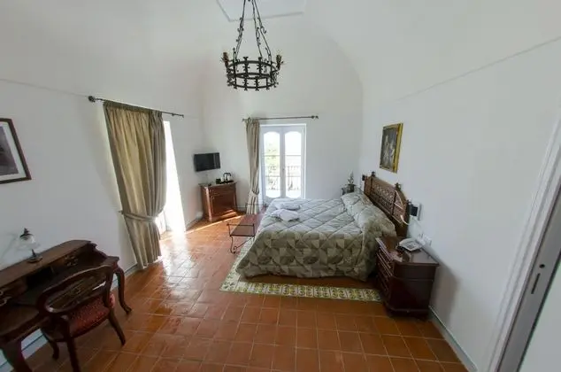 Superior Tek Büyük Yataklı Oda, Balkon, Deniz Manzaralı