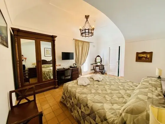 Tek Büyük Yataklı Oda, Balkon