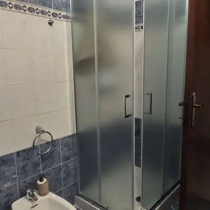 Üç Kişilik Oda, Özel Banyo
