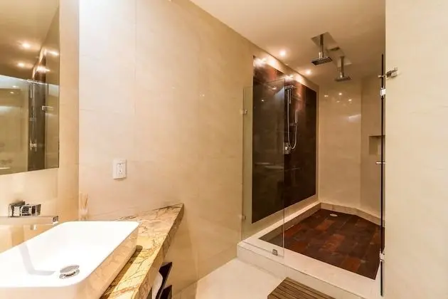 Luxury Oda, Birden Çok Yatak Odası