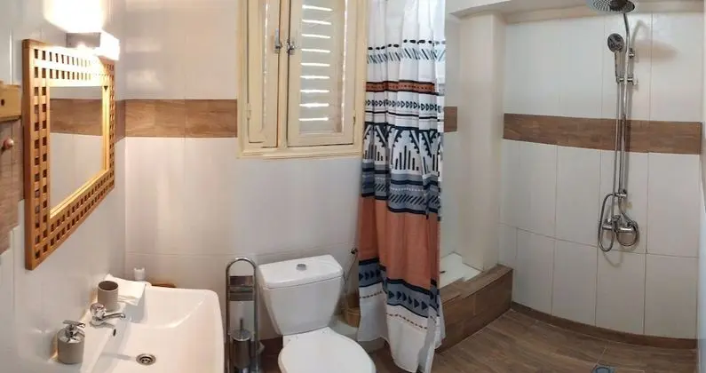 Tek Büyük Yataklı Oda