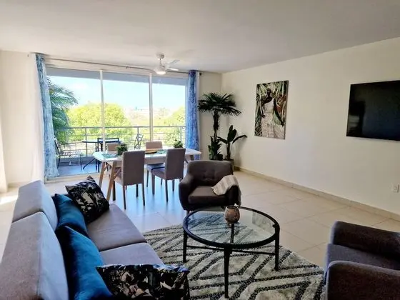 Premium Çatı Katı Süiti (Penthouse)